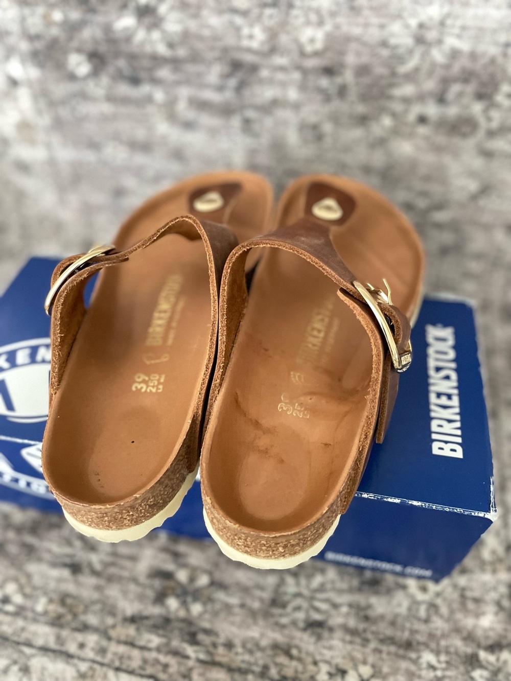 Birkenstock Gizeh Big Buckle Cognac Size 39 REGULAR Width Oiled Brown Leather - Picture 9 of 14